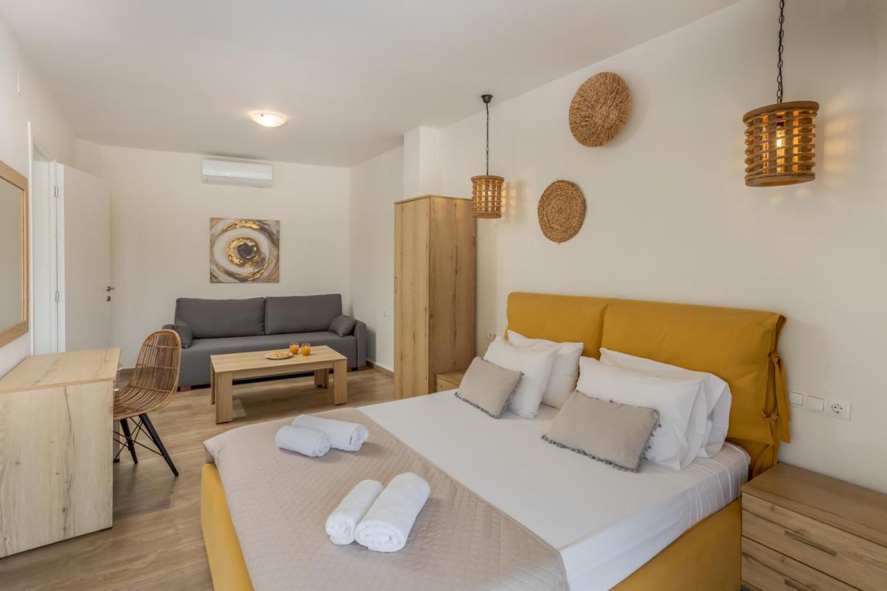 Vicus Central Grand Suite By Estia Heraklion  Bagian luar foto