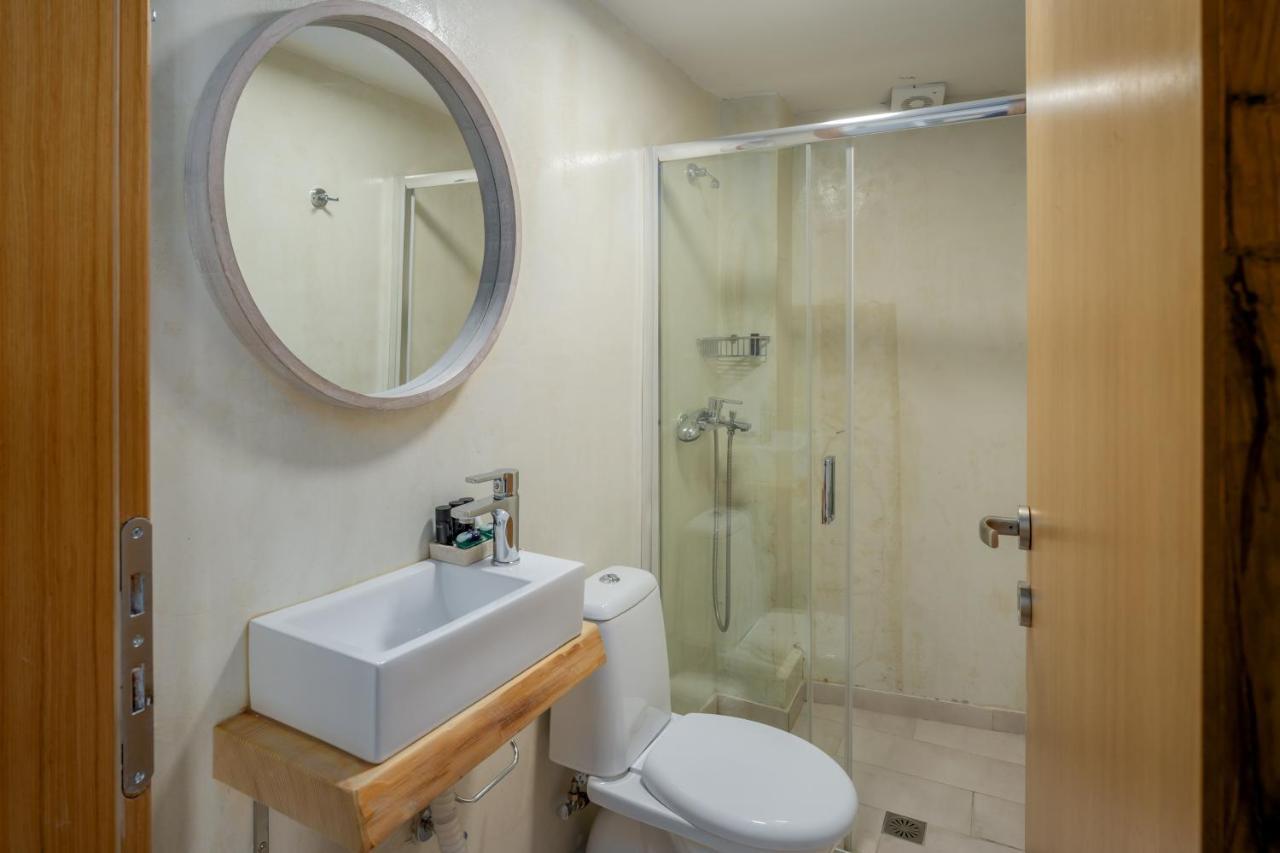 Vicus Central Grand Suite By Estia Heraklion  Bagian luar foto